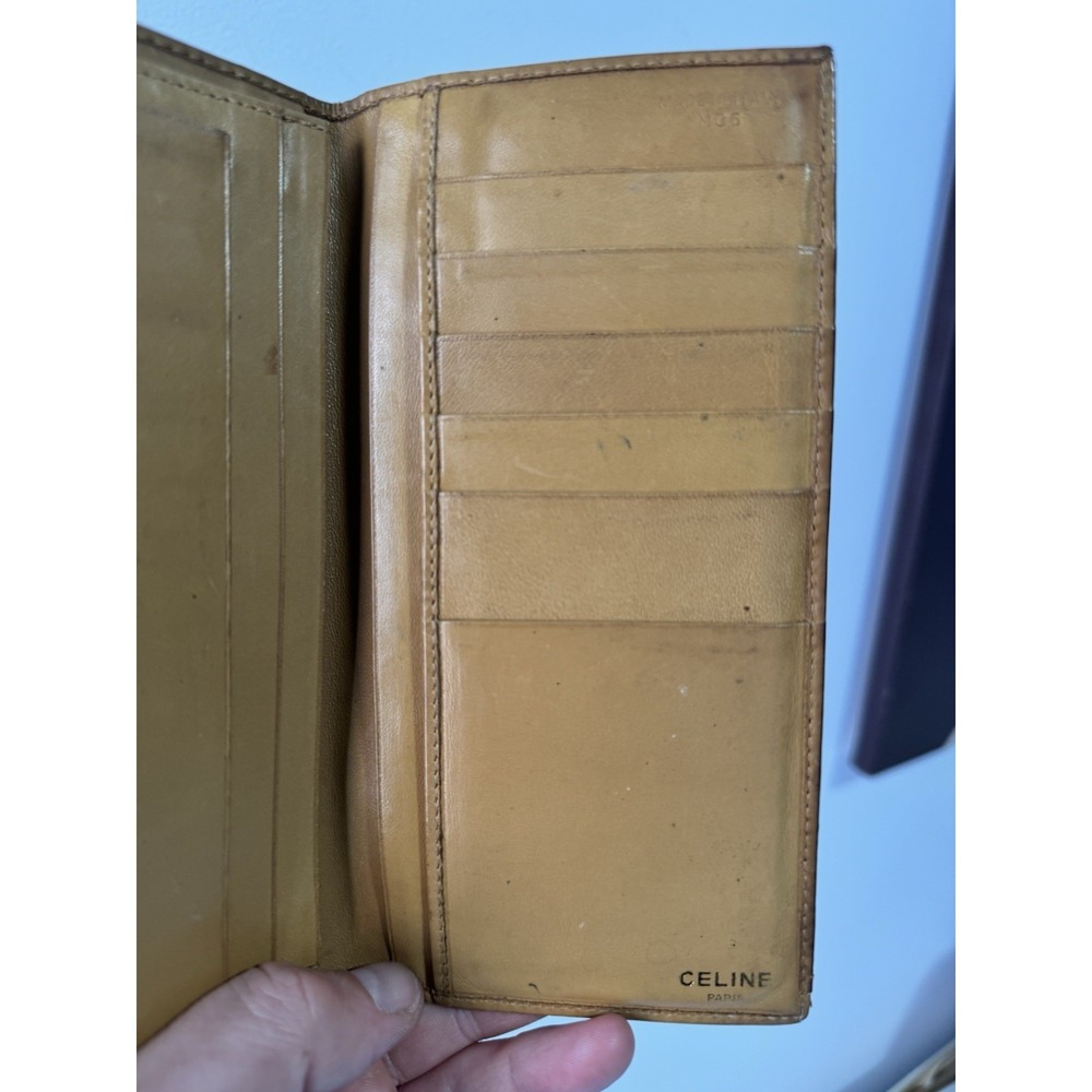 Celine Wallet Triomphe Leather ID Cash & Card Holder Beige / Tan 7" X 3.75" - Picture 3 of 10